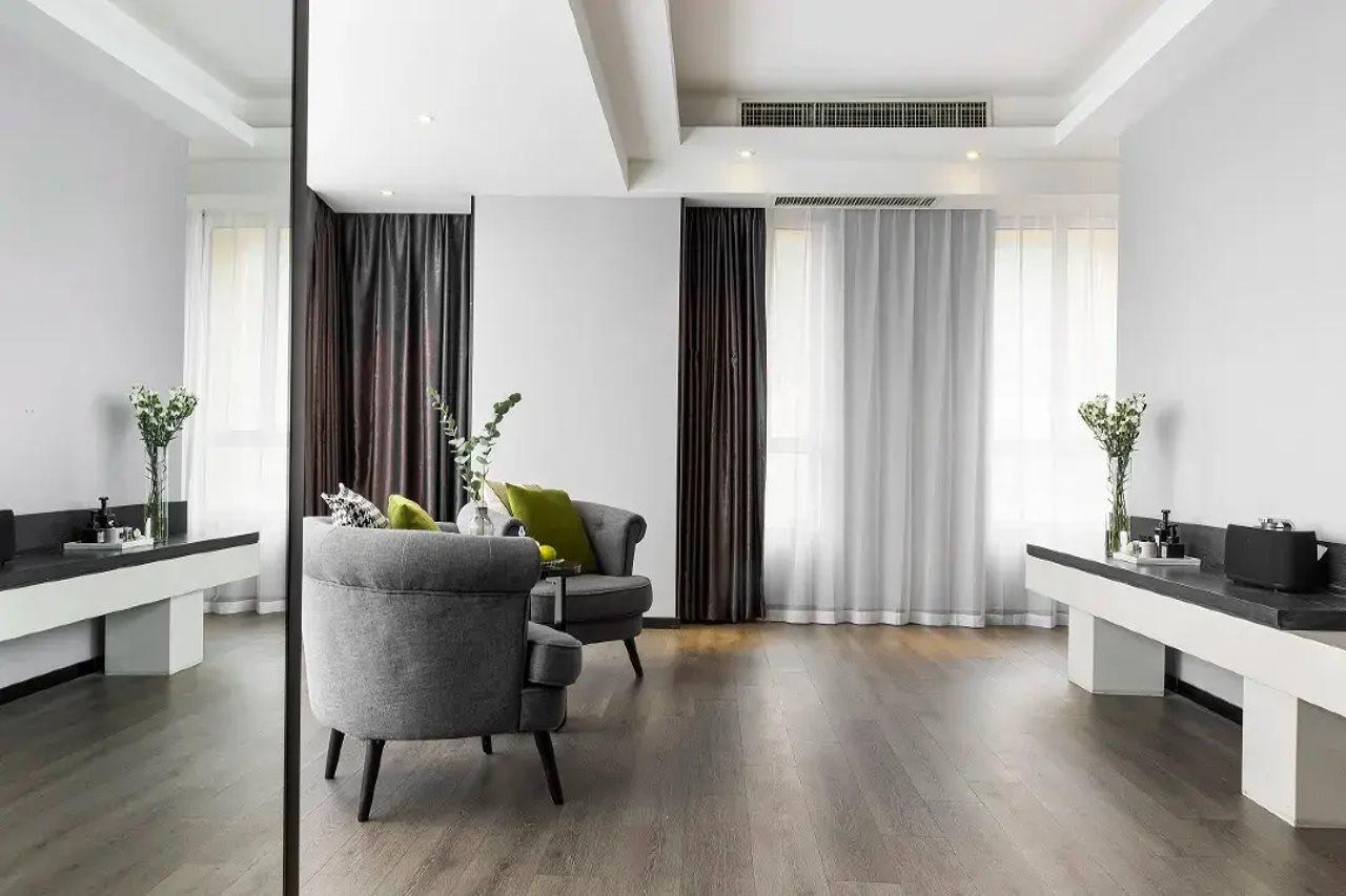 Holz Hotel Shenyang Exteriör bild