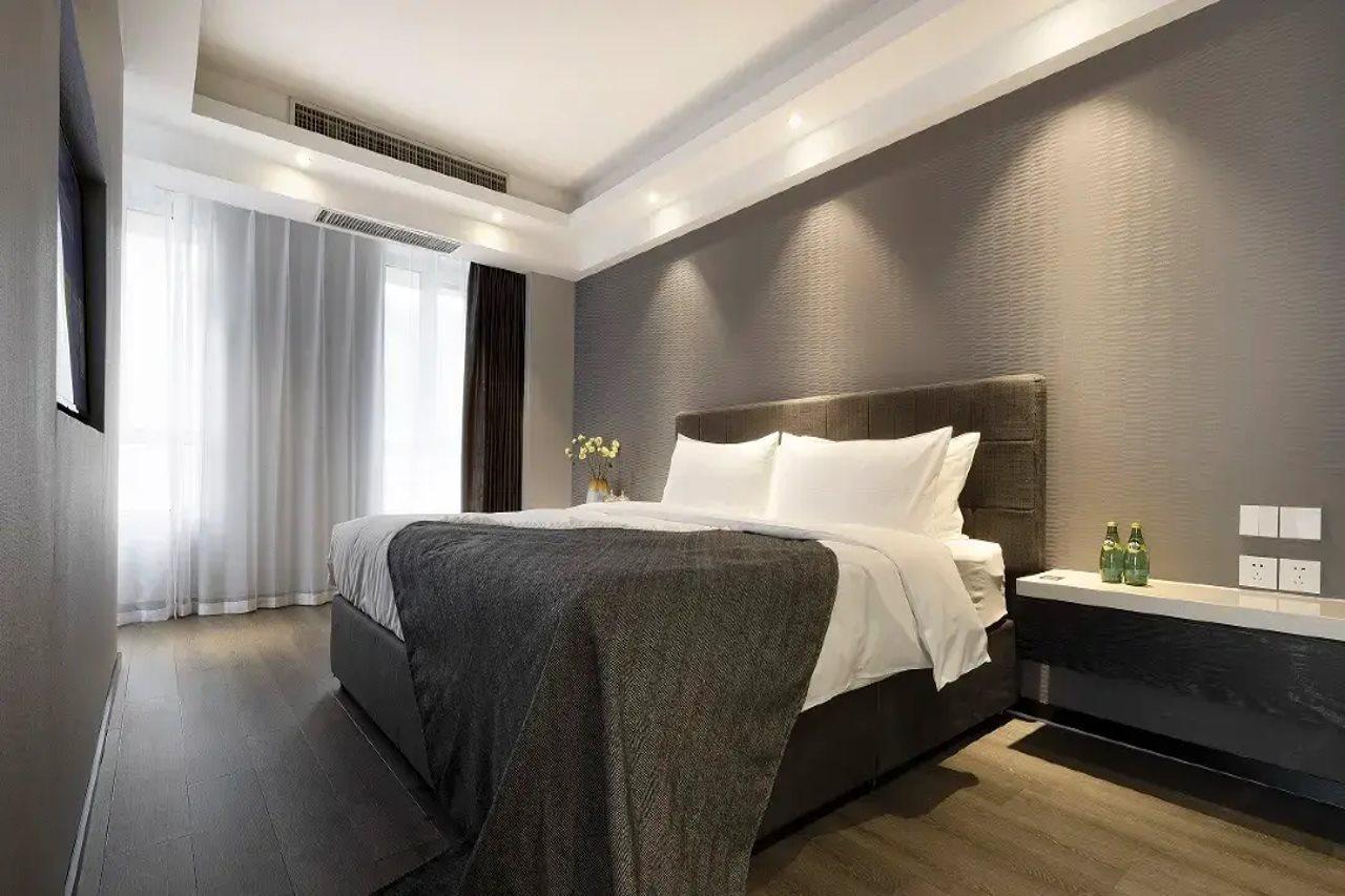 Holz Hotel Shenyang Exteriör bild